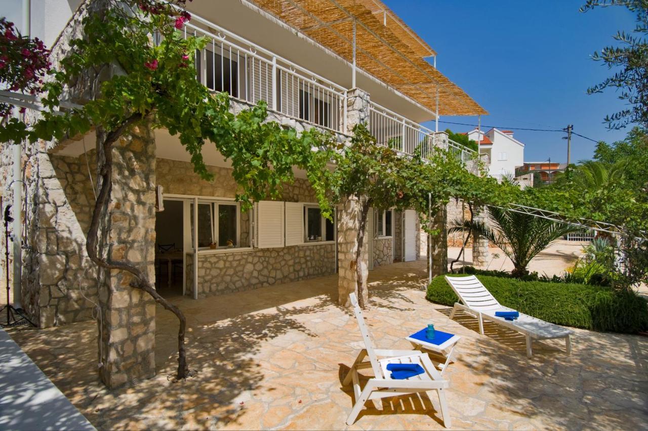 Holiday Home Duje Trogir Eksteriør billede