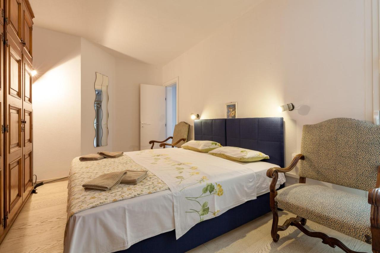 Holiday Home Duje Trogir Eksteriør billede