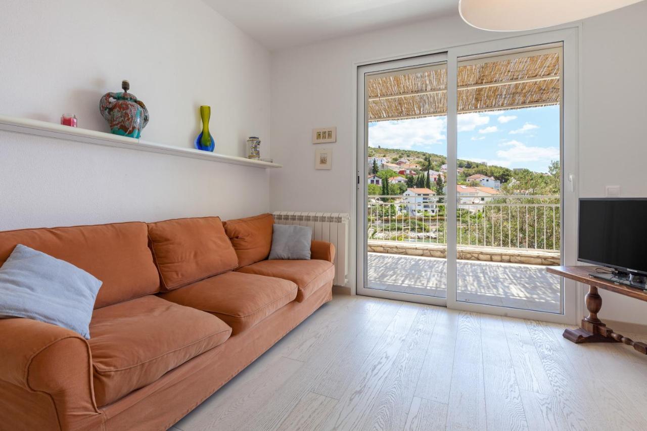 Holiday Home Duje Trogir Eksteriør billede